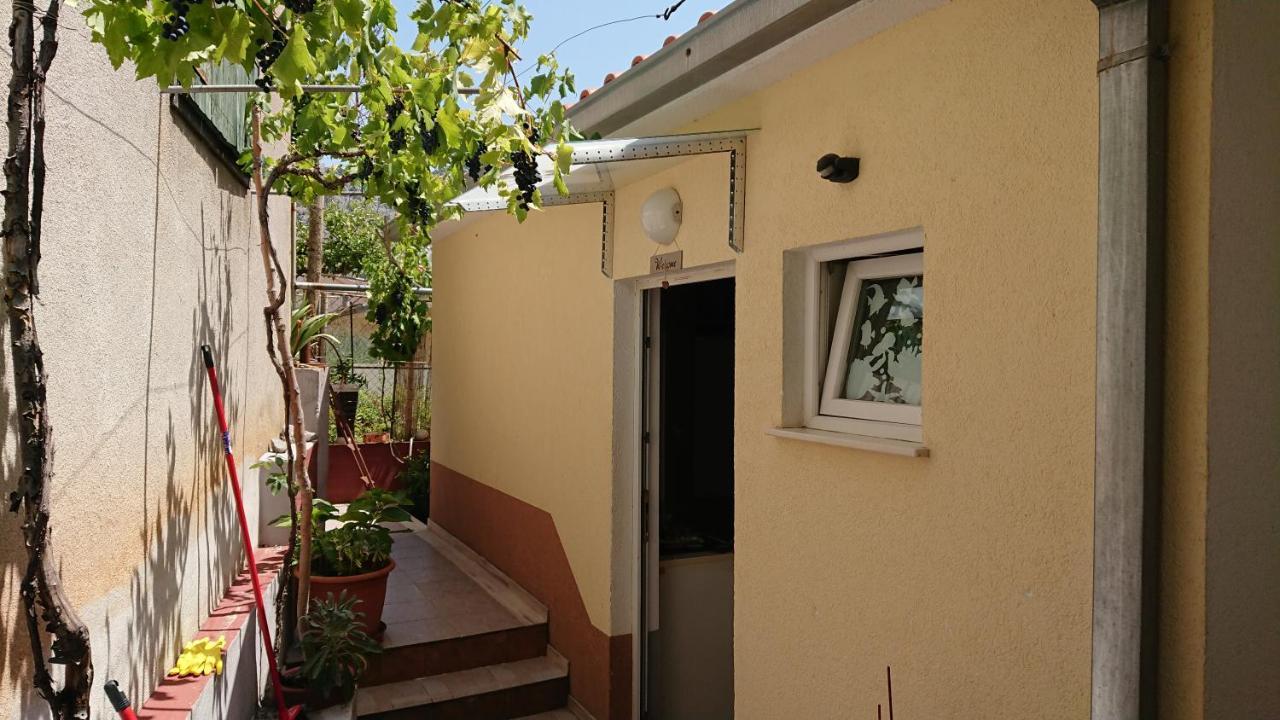 אומיס Apartment Lid מראה חיצוני תמונה
